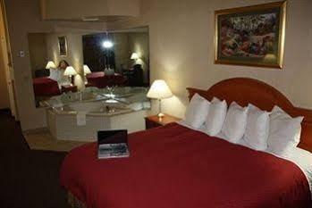 Country & By Radisson, Bel Air-aberdeen, Md Hotel 3*