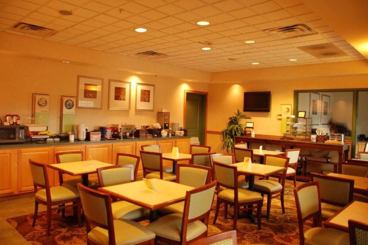 Country & By Radisson, Bel Air-aberdeen, Md Hotel Bel Air